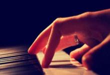 亚冬会短道速滑1000米预赛中 6名中国选手晋级1/4决赛央视新闻客户端.